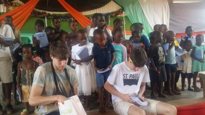 Cameroon teaching volunteer project