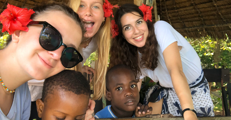 Malawi Childcare Volunteer Project